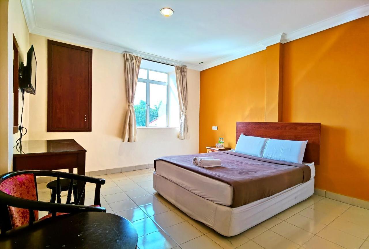 Tropicana Hotel Gemas Dış mekan fotoğraf
