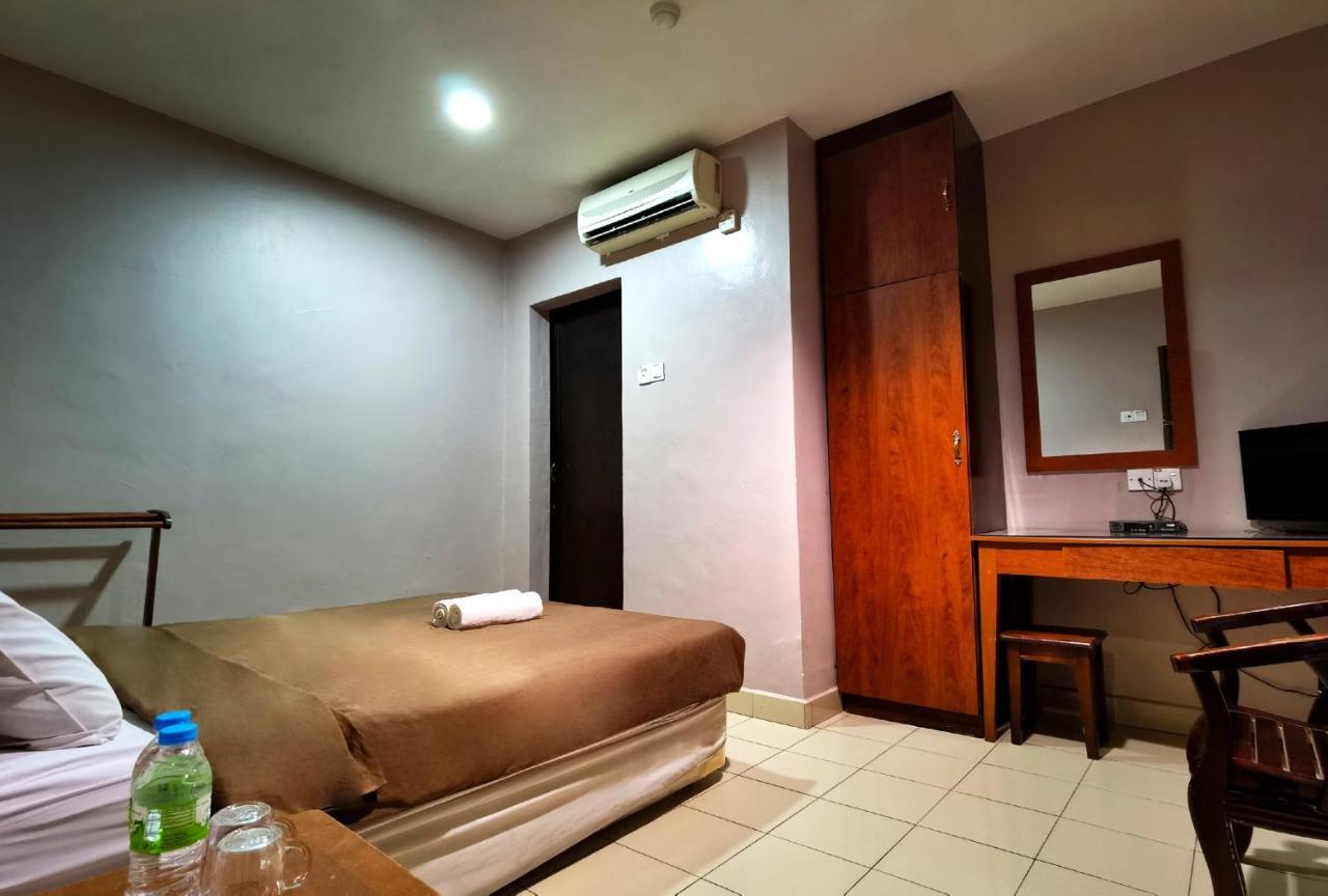 Tropicana Hotel Gemas Dış mekan fotoğraf
