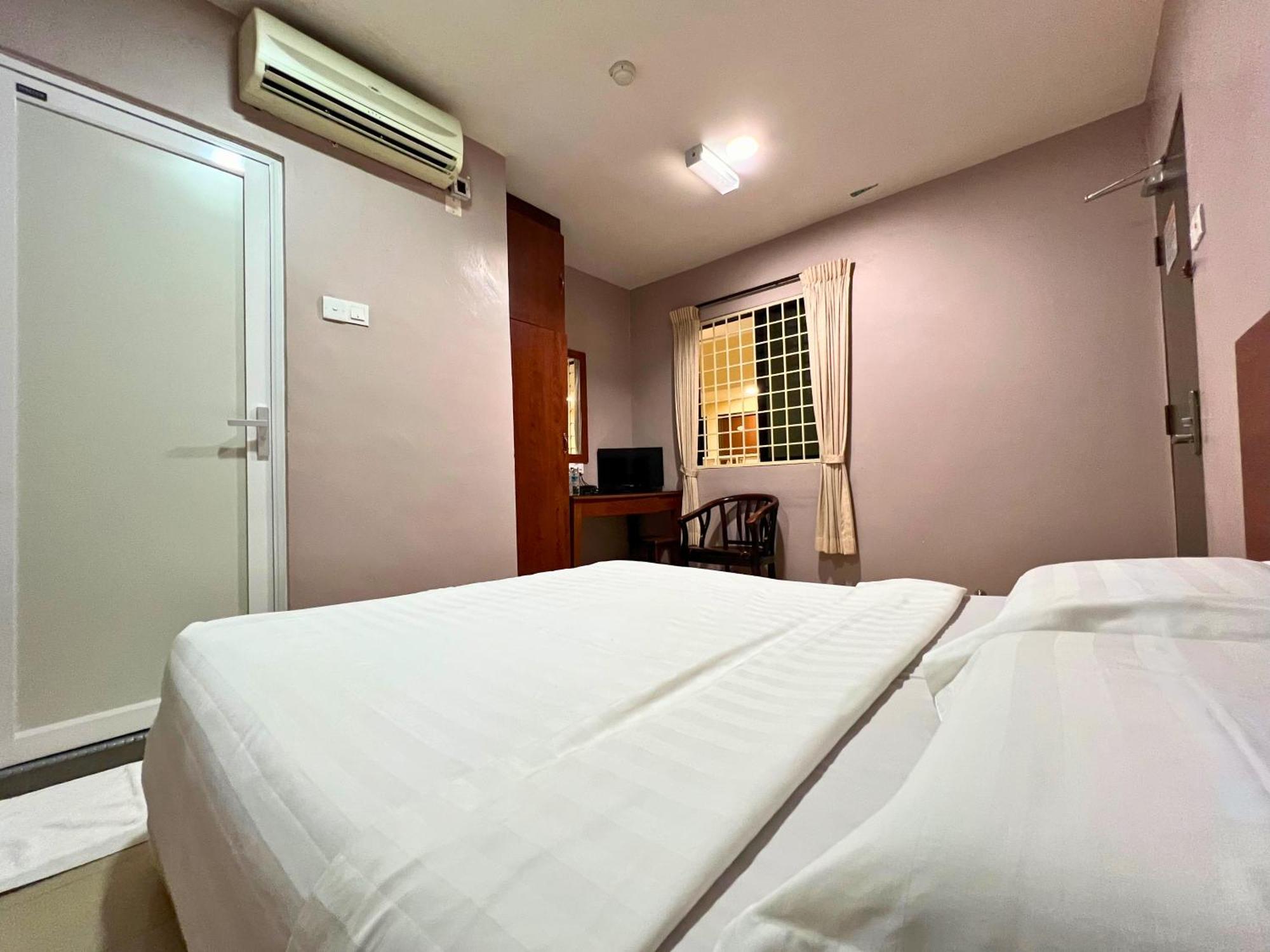 Tropicana Hotel Gemas Dış mekan fotoğraf