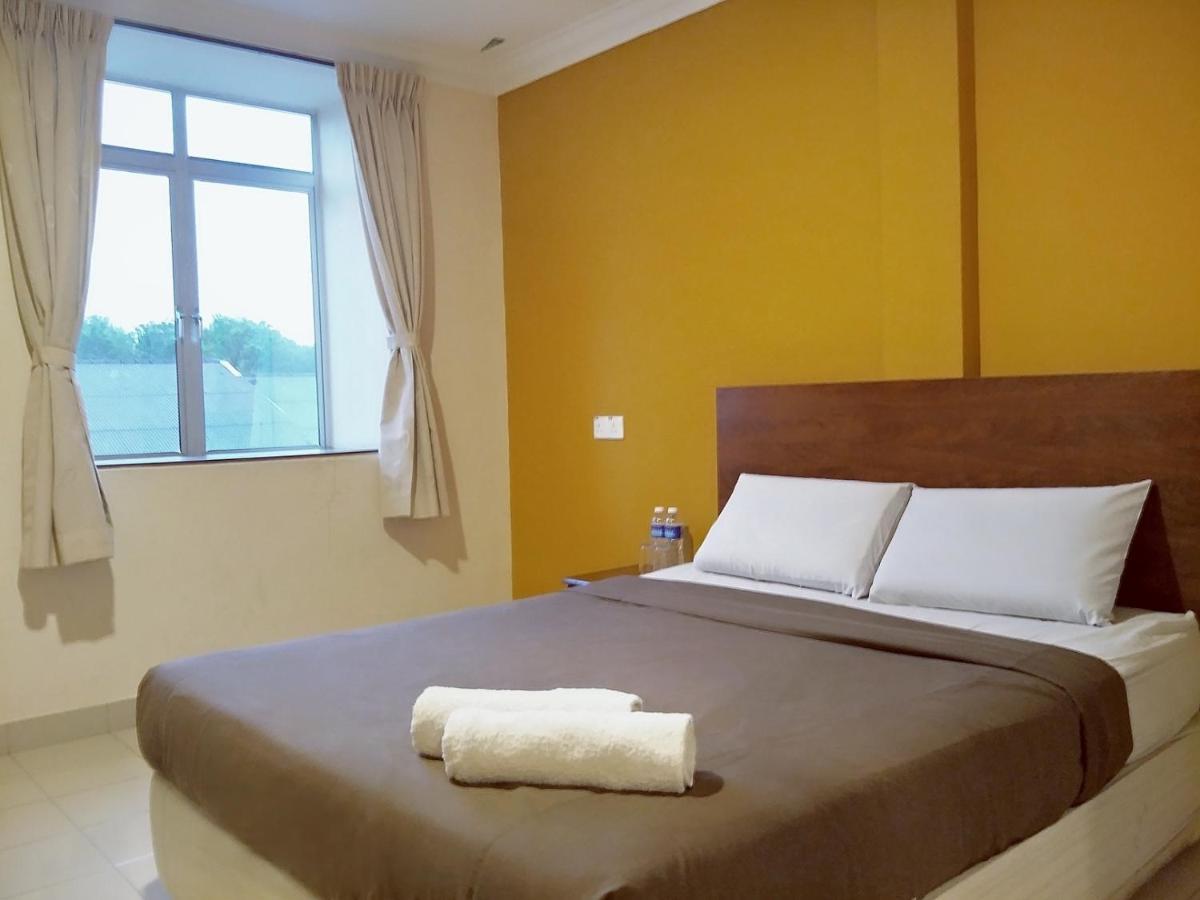Tropicana Hotel Gemas Dış mekan fotoğraf