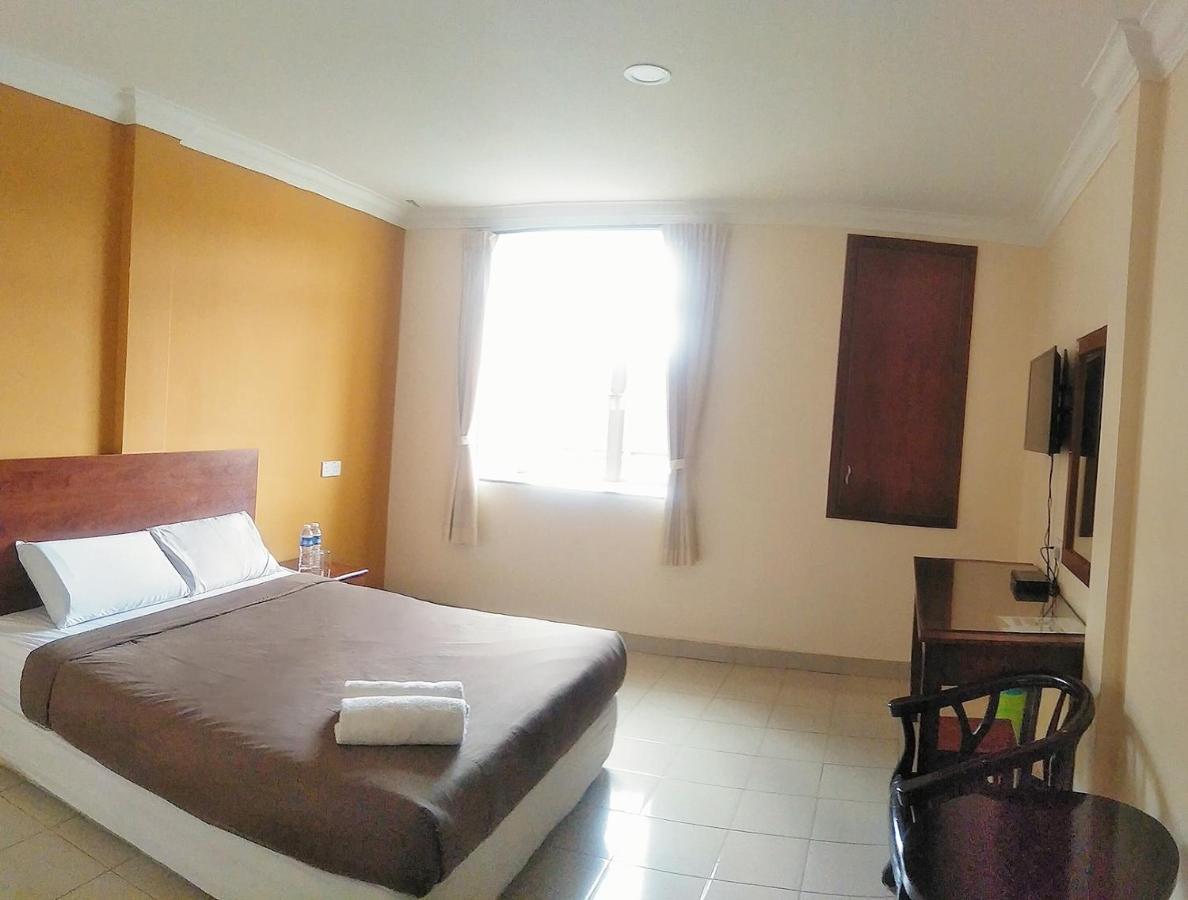 Tropicana Hotel Gemas Dış mekan fotoğraf